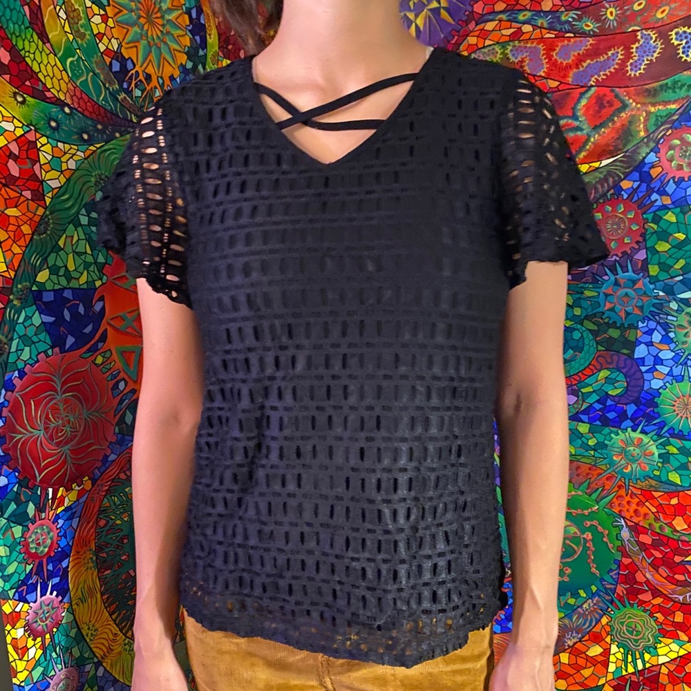 Black Shortsleeve Shirt
